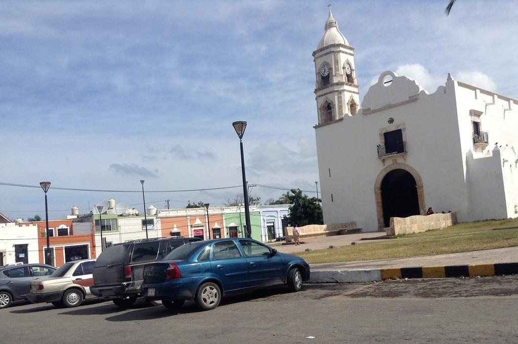 Hostal Casa Allende Campeche Esterno foto